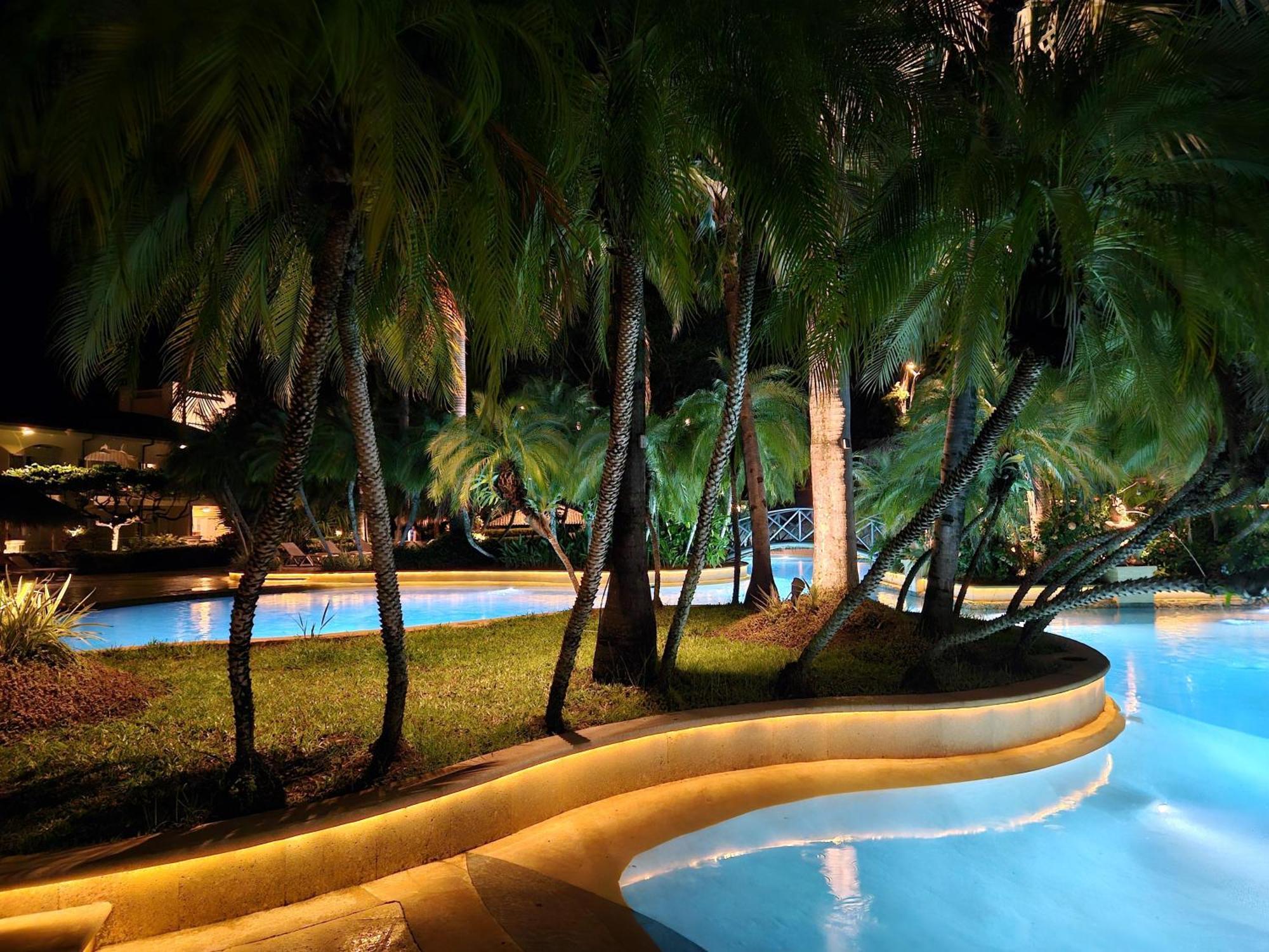 Matapalo 103- 2 Bedroom Poolside Condo At Tamarindo Exterior photo